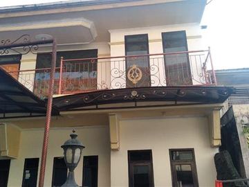 Strategic cheap house in the center of Sumedang city