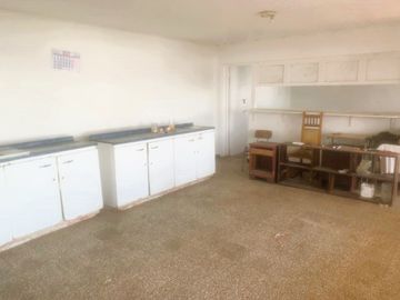 Gran terreno y casa Frente A Playa Chica