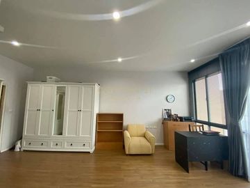 Townhome for sale/rent, Baan Klang Muang Rama 9-Krungthep Kreetha, near New Krungthep Kreetha Road/52-TH-66074