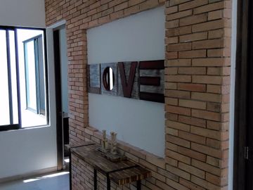 VENTA DE CASA EN CONDOMINIO CON ALBERCA EN JIUTEPEC