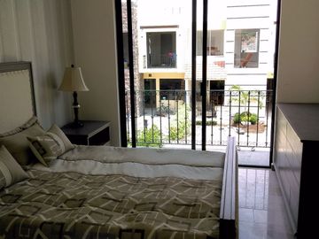 VENTA DE CASA EN CONDOMINIO CON ALBERCA EN JIUTEPEC