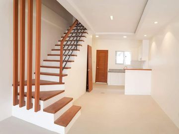 Townhouse for sale in Vista Verde Cainta