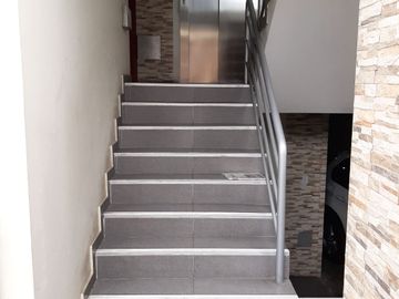 VENTA DE DEPARTAMENTO EN SAN MIGUEL PRIMER PISO ELEVADO