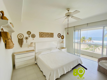 Departamento en venta de 3 recámaras con vista al mar de Acapulco