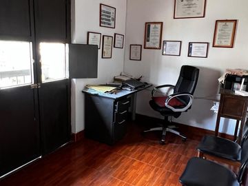 CASA LOTE EN EL RETIRO CERCA AL PARQUE PRINCIPAL