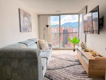 Amoblado HERMOSO Apartamento Piso 22 Sabaneta - Medellín