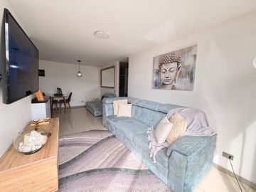Amoblado HERMOSO Apartamento Piso 22 Sabaneta - Medellín