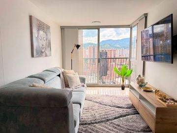 Amoblado HERMOSO Apartamento Piso 22 Sabaneta - Medellín