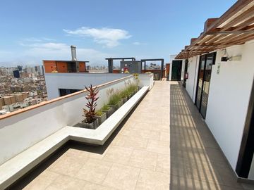 Vendo Moderno Departamento de 45.12 M² En Lince