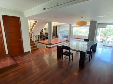SE VENDE CASA