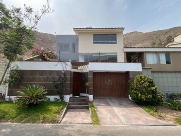 SE VENDE CASA