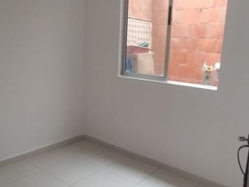 VENDO APARTAMENTO RESERVAS DE MELENDEZ  2  SUR CALI  130.000.000 mll
