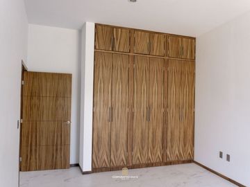 Casa en venta en Valle Imperial, Zapopan