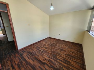 Vendo Casa Muy Bien Ubica a Unas Cuadras del Real Plaza Puruchuco