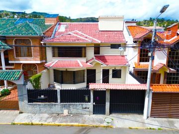 En Venta Casa Ubicada en Azogues Charasol
