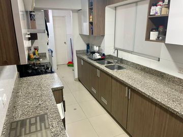 Venta de exclusivo e impecable  dpto. en Reynaldo de Vivanco de 215m2