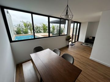 VENDO PENTHOUSE DE ESTRENO EN MIRAFLORES, NO PAGA ALCABALA