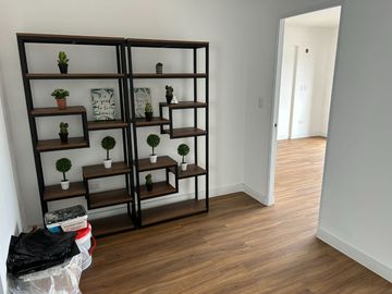 VENDO PENTHOUSE DE ESTRENO EN MIRAFLORES, NO PAGA ALCABALA