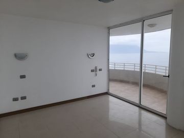Venta departamento 3 Dormitorios. Edificio Punta Cavancha. Iquique