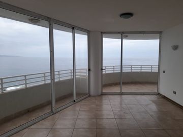 Venta departamento 3 Dormitorios. Edificio Punta Cavancha. Iquique