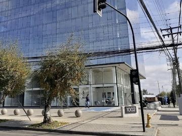 Vendemos oficina en Edificio Business Center