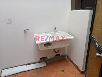 Se Vende Casa En Avenida