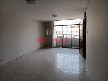 Se Vende Casa En Avenida