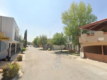 ¡¡Atención Inversionistas!! Venta de Casa en Remate Bancario, Col. Las Alamedas Montemorelos, Nuevo León.