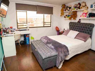 SE VENDE CASA EN RACAR - CUENCA, CDLA. EL ROSARIO