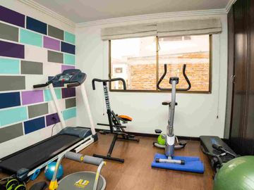 SE VENDE CASA EN RACAR - CUENCA, CDLA. EL ROSARIO