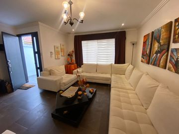 SE VENDE CASA EN RACAR - CUENCA, CDLA. EL ROSARIO