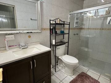 Casa en Venta en Colonia Staus al poniente de Hermosillo, Sonora