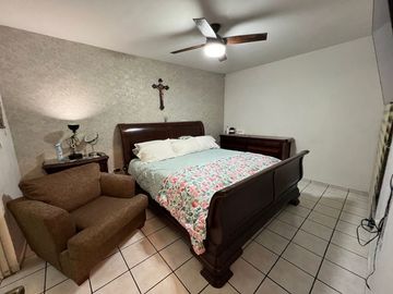 Casa en Venta en Colonia Staus al poniente de Hermosillo, Sonora