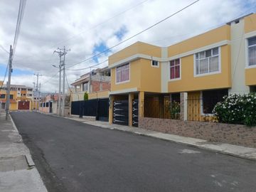 Casa de Venta en Latacunga