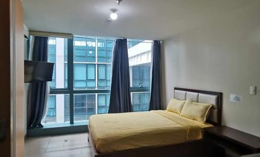 ONEUPTOWNSOUTH3XO: For Sale Fully Furnished Studio Unit in One Uptown Residences