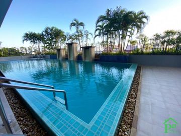 Fully furnished 1 Bedroom Condo for sale in The Shine Condo