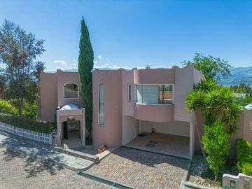 Casa de venta, Tanda - Sector Rancho San Francisco. Máster en PB. Conjunto