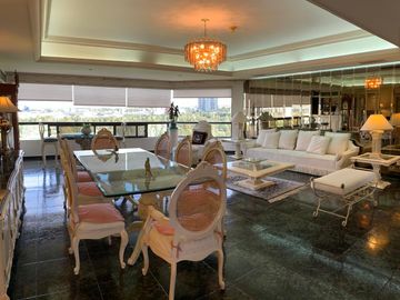 Departamento amueblado en renta en Torres del Country
