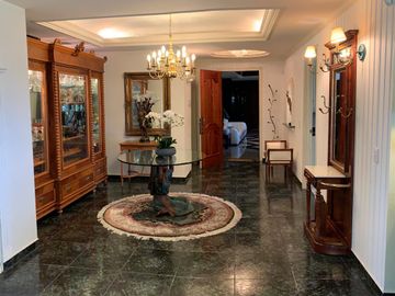 Departamento amueblado en renta en Torres del Country