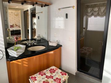 Departamento amueblado en renta en Torres del Country