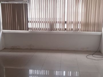 En venta estratégica oficina en el Edificio Finec, centro de Guayaquil
