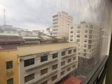 En venta estratégica oficina en el Edificio Finec, centro de Guayaquil