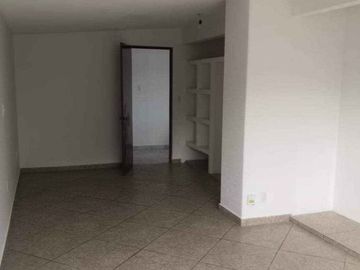 Casa en venta en Jardines de Satelite, Estado de México Remate.