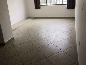 Casa en venta en Jardines de Satelite, Estado de México Remate.