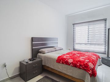 Casa en Venta, Fracc. Pedregal del Rio. San Juan del Rio. Querétaro