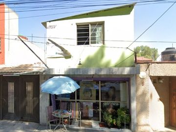 CASA EN VENTA EN AV DE LOS CONTINENTES, FRACC ATLANTA, CUAUTITLAN IZCALLI, ESTADO DE MEXICO.EXCELENTE OPORTUNIDAD DE INVERSION.