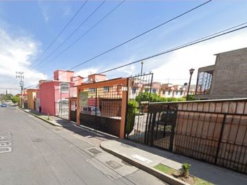 CASA EN VENTA EN RIO PAPALOAN , SAN BUENAVENTURA , IXTAPALUCA, ESTADO DE MEXICO. EXCELENTE OPORTUNIDAD DE INVERSION.