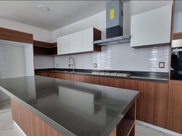 Casa en venta en El Centinela, Coyoacán, Ciudad de México