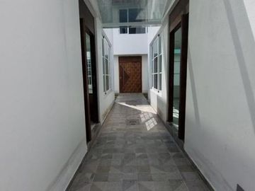 Casa en venta en El Centinela, Coyoacán, Ciudad de México