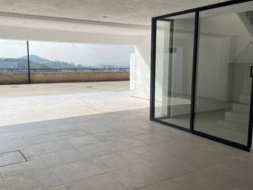 BAJA DE PRECIO !! OPORTUNIDAD CASA EN VENTA EN MONCAYO ZONA ESMERALDA. ATIZAPAN. NUEVA. CON CASA CLUB